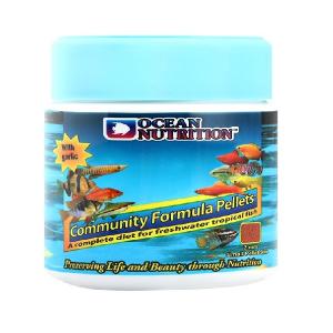 מזון מגורען לדגי קהילת המים המתוקים גודל גרגיר קטן