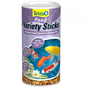 מזון תערובת של שלושה סוגי מקלות לתזונה מזינה ומגוונת לכל סוגי דגי הבריכה